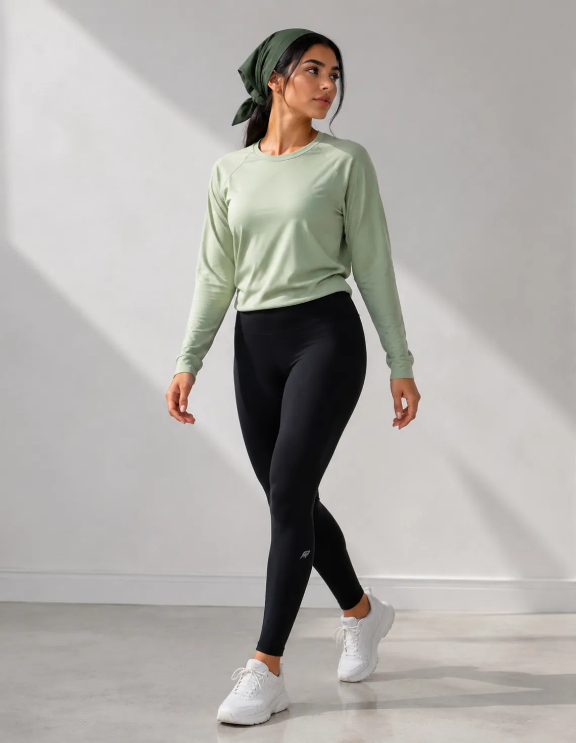 لگ ورزشی زنانه Red Style Red Rise W